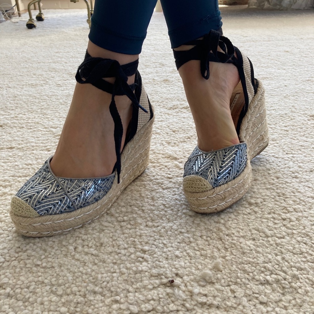 Shoes wedges
